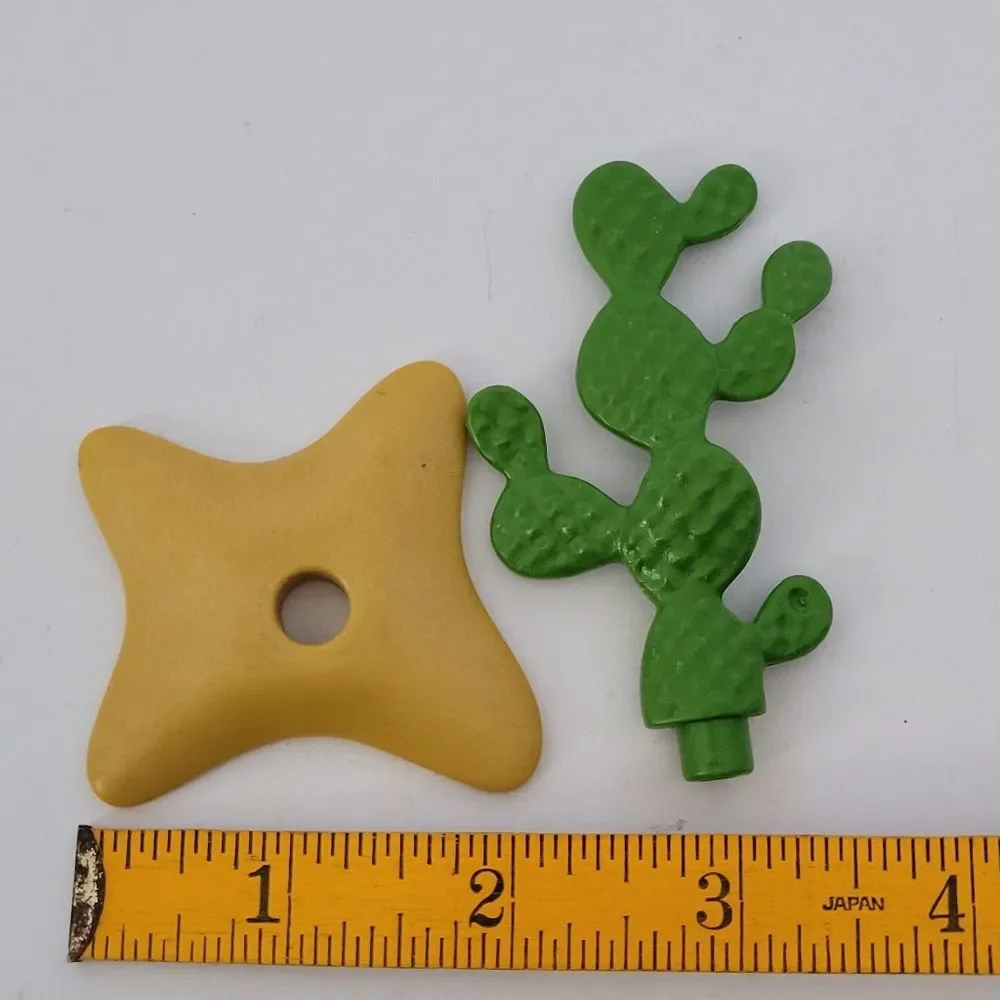 Green Cactus Wall Decor Accent - Unbranded